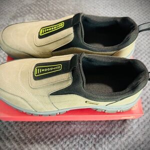 Men’s Size 14 Casual Shoe